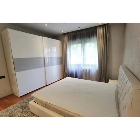 Apartment Garden In Exclusive Area