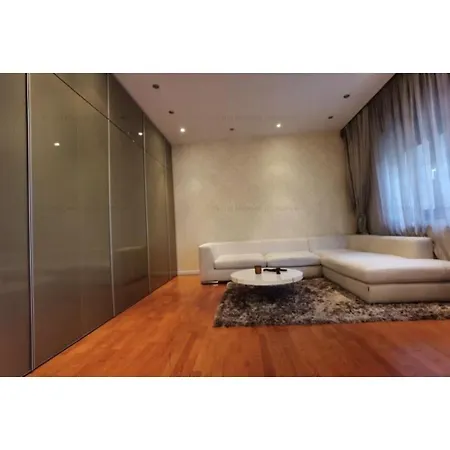 Apartment Garden In Exclusive Area *