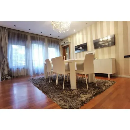 Garden In Exclusive Area * Bucharest